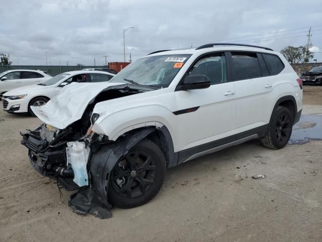 2024 Volkswagen Atlas Peak Edition SEL