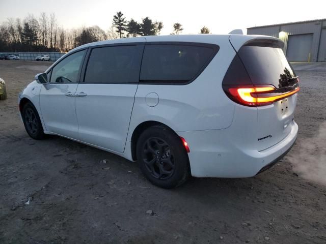 2022 Chrysler Pacifica Hybrid Touring L