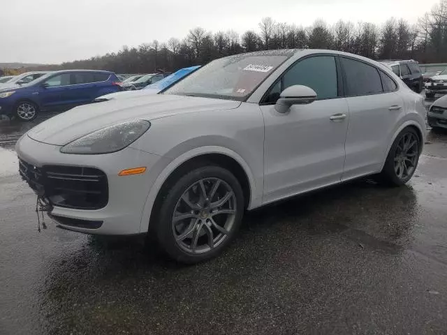 2022 Porsche Cayenne Turbo Coupe