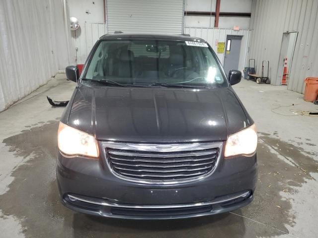 2012 Chrysler Town & Country Touring