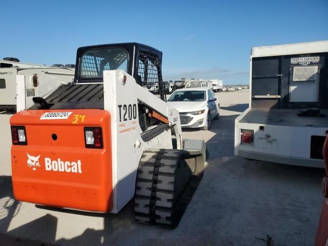 2003 Bobcat T200