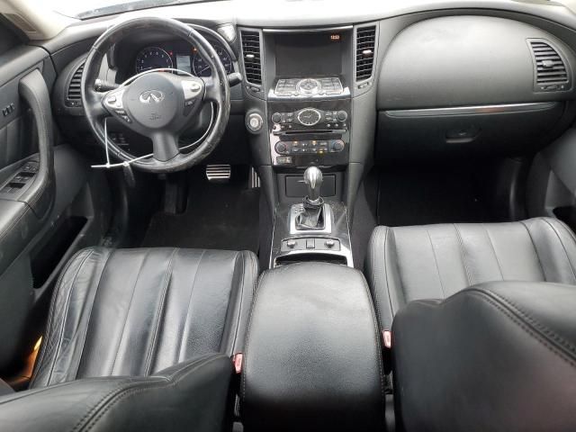 2012 Infiniti FX35