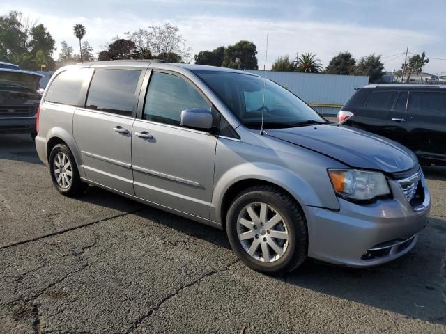 2014 Chrysler Town & Country Touring