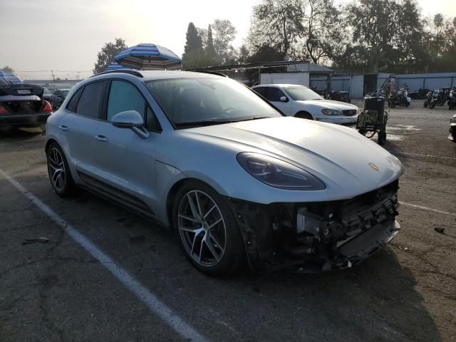 2024 Porsche Macan Base