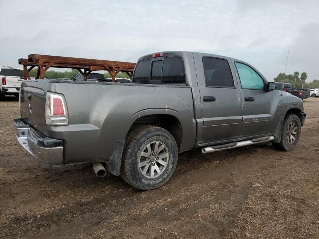 2007 Mitsubishi Raider LS