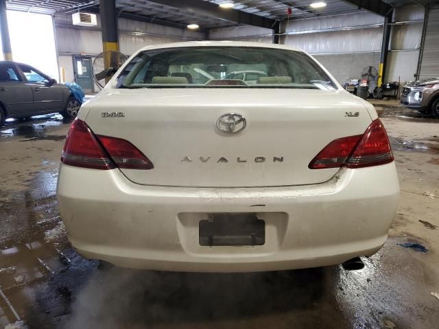 2008 Toyota Avalon XL