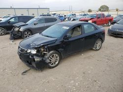 KIA Vehiculos salvage en venta: 2011 KIA Forte EX