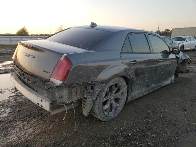 2022 Chrysler 300 Touring