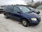 2005 Chrysler Town & Country Touring