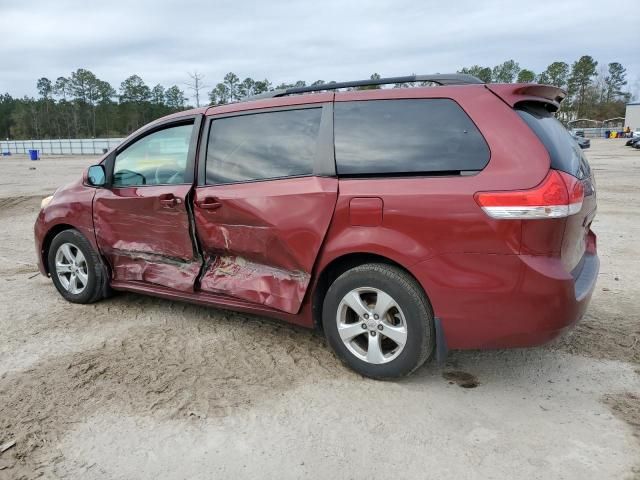 2012 Toyota Sienna LE