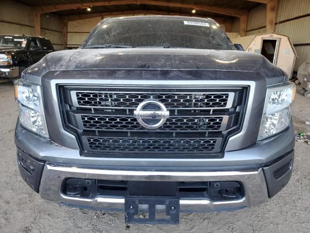 2022 Nissan Titan SV