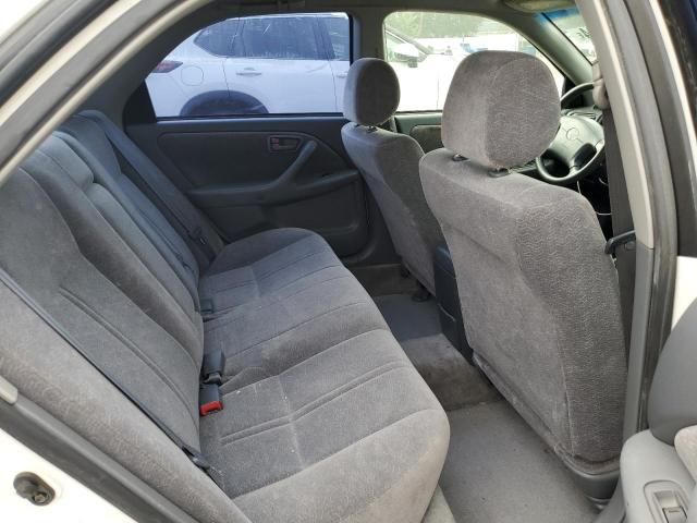 1999 Toyota Camry LE