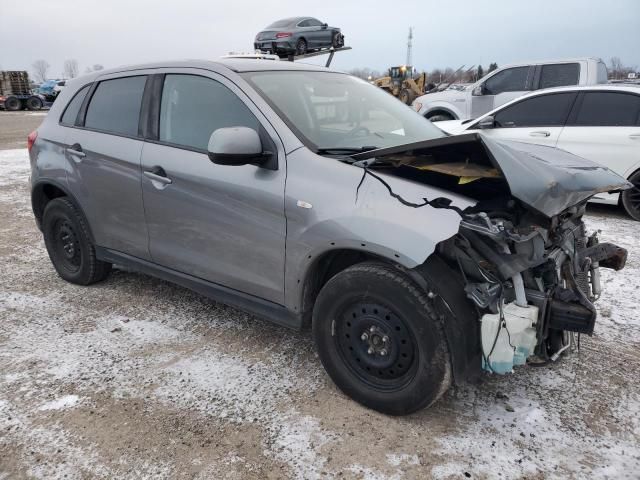 2018 Mitsubishi RVR SE