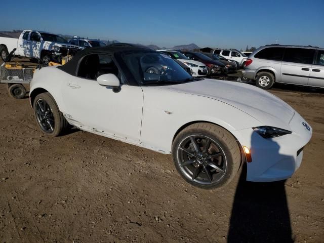 2016 Mazda MX-5 Miata Grand Touring