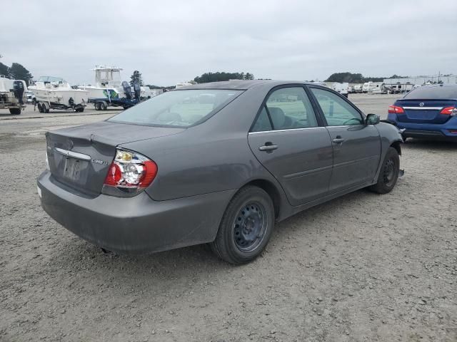 2005 Toyota Camry LE