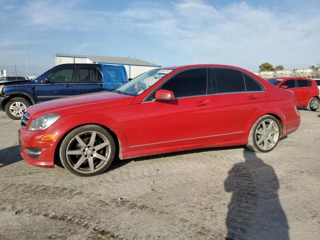 2014 Mercedes-Benz C 250