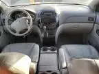 2004 Toyota Sienna CE