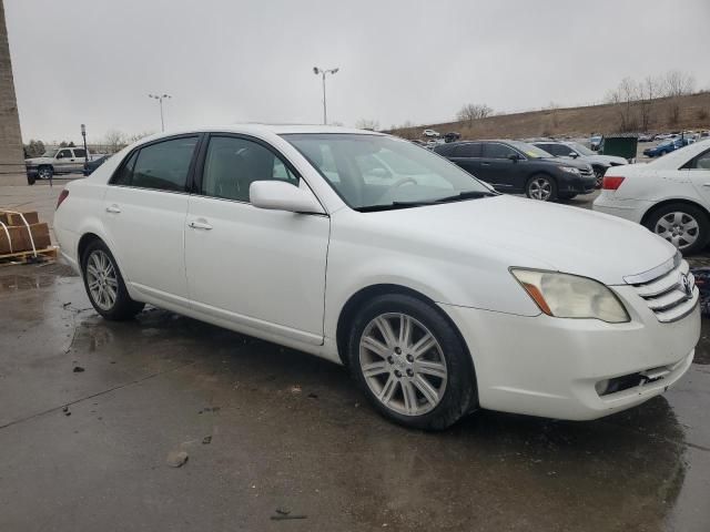 2005 Toyota Avalon XL