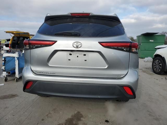 2022 Toyota Highlander L