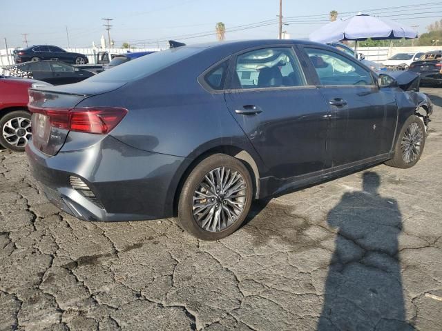 2023 KIA Forte GT Line