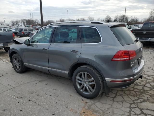 2015 Volkswagen Touareg V6