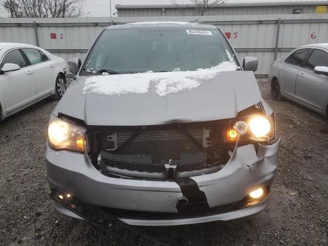 2014 Dodge Grand Caravan R/T