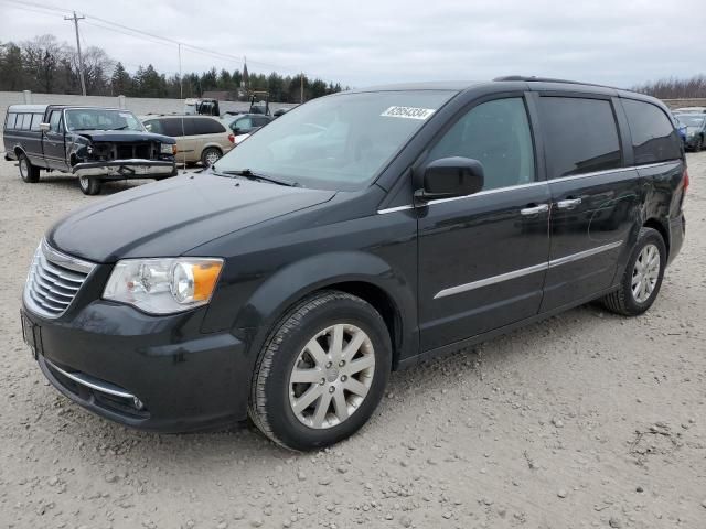 2016 Chrysler Town & Country Touring