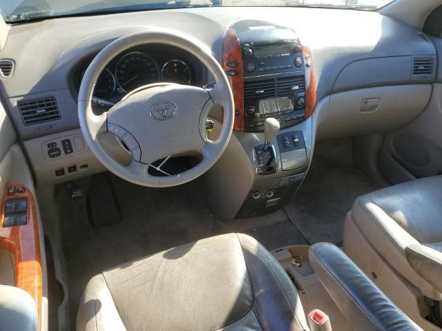 2006 Toyota Sienna XLE