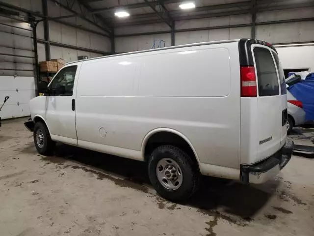 2017 GMC Savana G2500