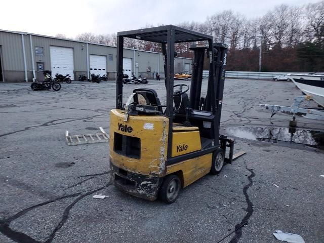 2013 Yale Forklift