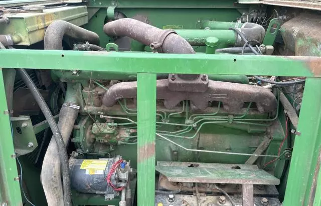 1979 John Deere 4400