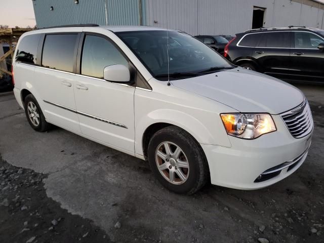 2013 Chrysler Town & Country Touring