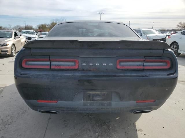 2017 Dodge Challenger SXT