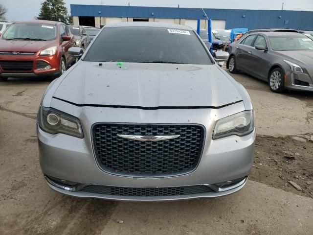 2016 Chrysler 300 S