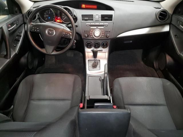 2011 Mazda 3 I