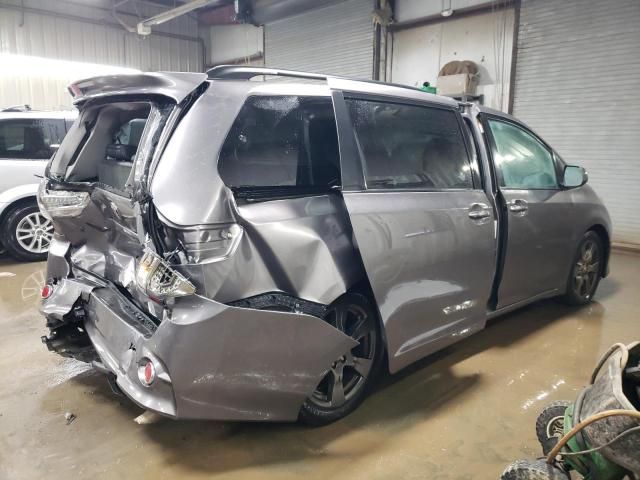 2017 Toyota Sienna SE