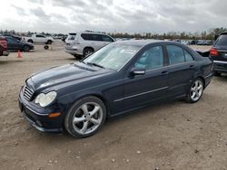 Mercedes-Benz Vehiculos salvage en venta: 2005 Mercedes-Benz C 230K Sport Sedan