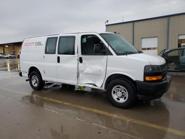 2020 Chevrolet Express G2500