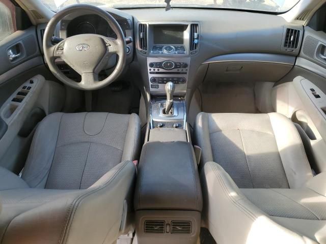 2015 Infiniti Q40