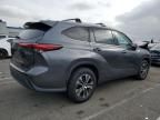 2020 Toyota Highlander Hybrid XLE