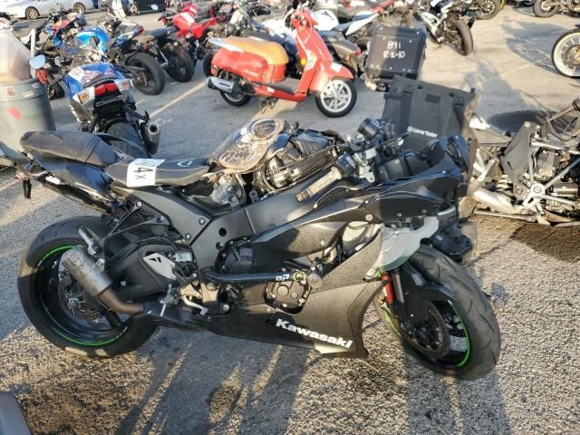 2021 Kawasaki ZX1002 L