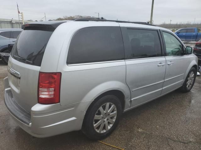 2008 Chrysler Town & Country Touring