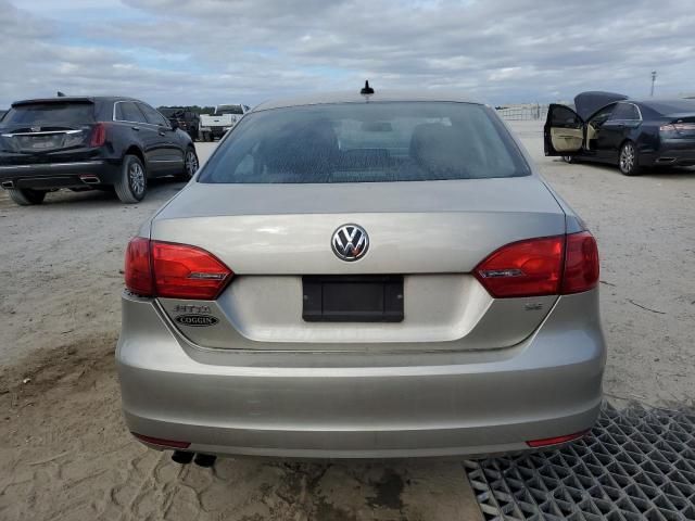 2014 Volkswagen Jetta SE