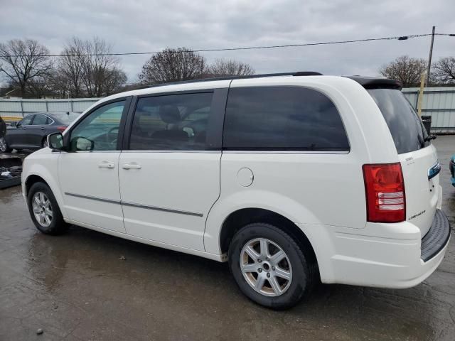 2010 Chrysler Town & Country Touring