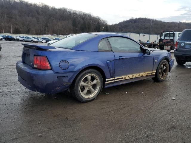 2004 Ford Mustang