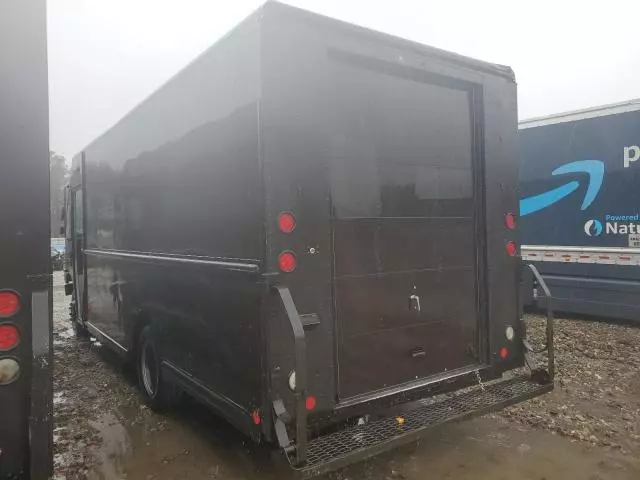 2008 Freightliner Chassis M Line WALK-IN Van