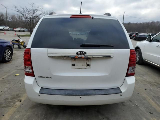 2011 KIA Sedona LX