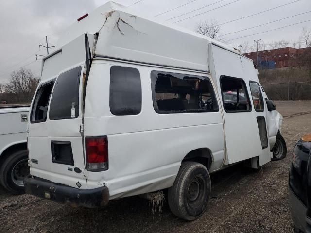 2010 Ford Econoline E350 Super Duty Van