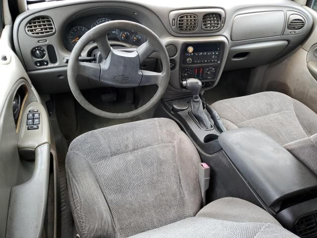 2004 Chevrolet Trailblazer LS