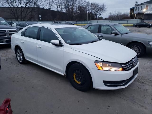 2012 Volkswagen Passat SE